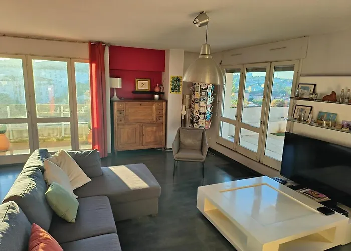 T5 Exceptional! Terrace 60 M2 By Station 8 Pers *