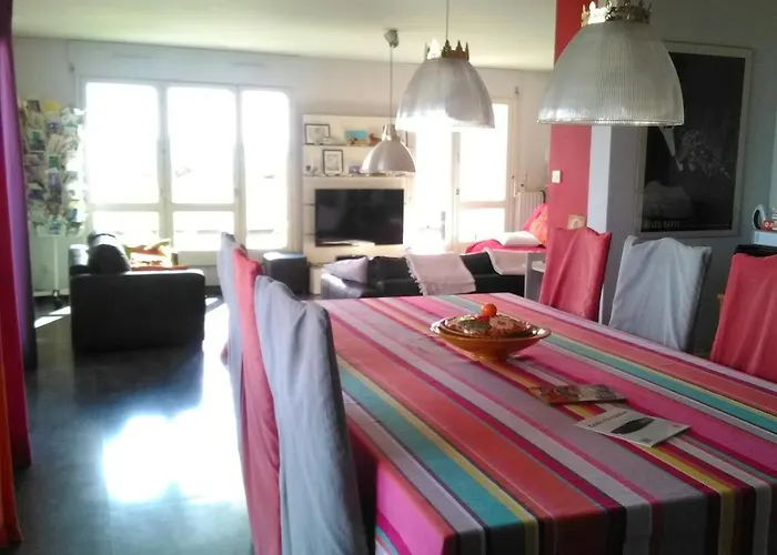 T5 Exceptional! Terrace 60 M2 By Station 8 Pers